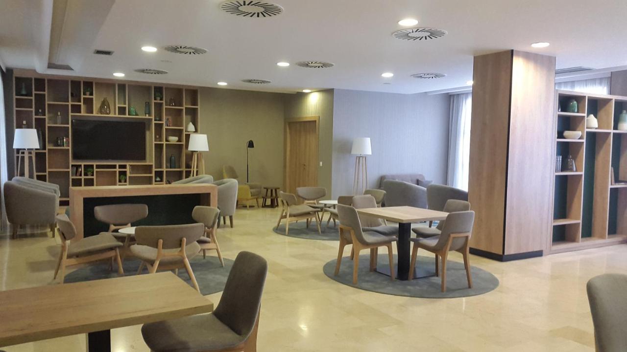 ז'אקה Oroel Hotel & Spa מראה חיצוני תמונה