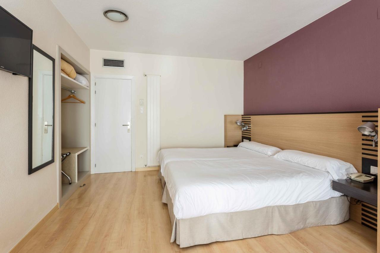 ז'אקה Oroel Hotel & Spa מראה חיצוני תמונה