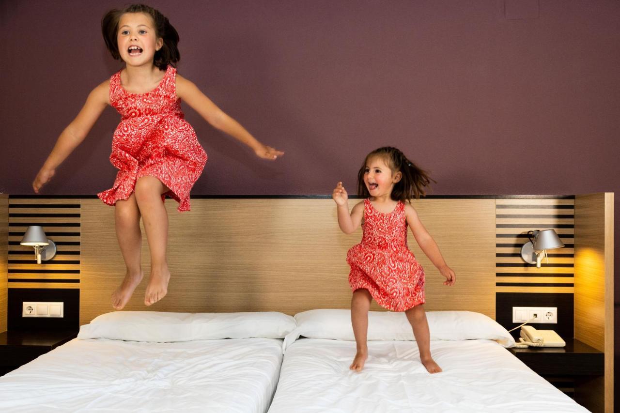 ז'אקה Oroel Hotel & Spa מראה חיצוני תמונה
