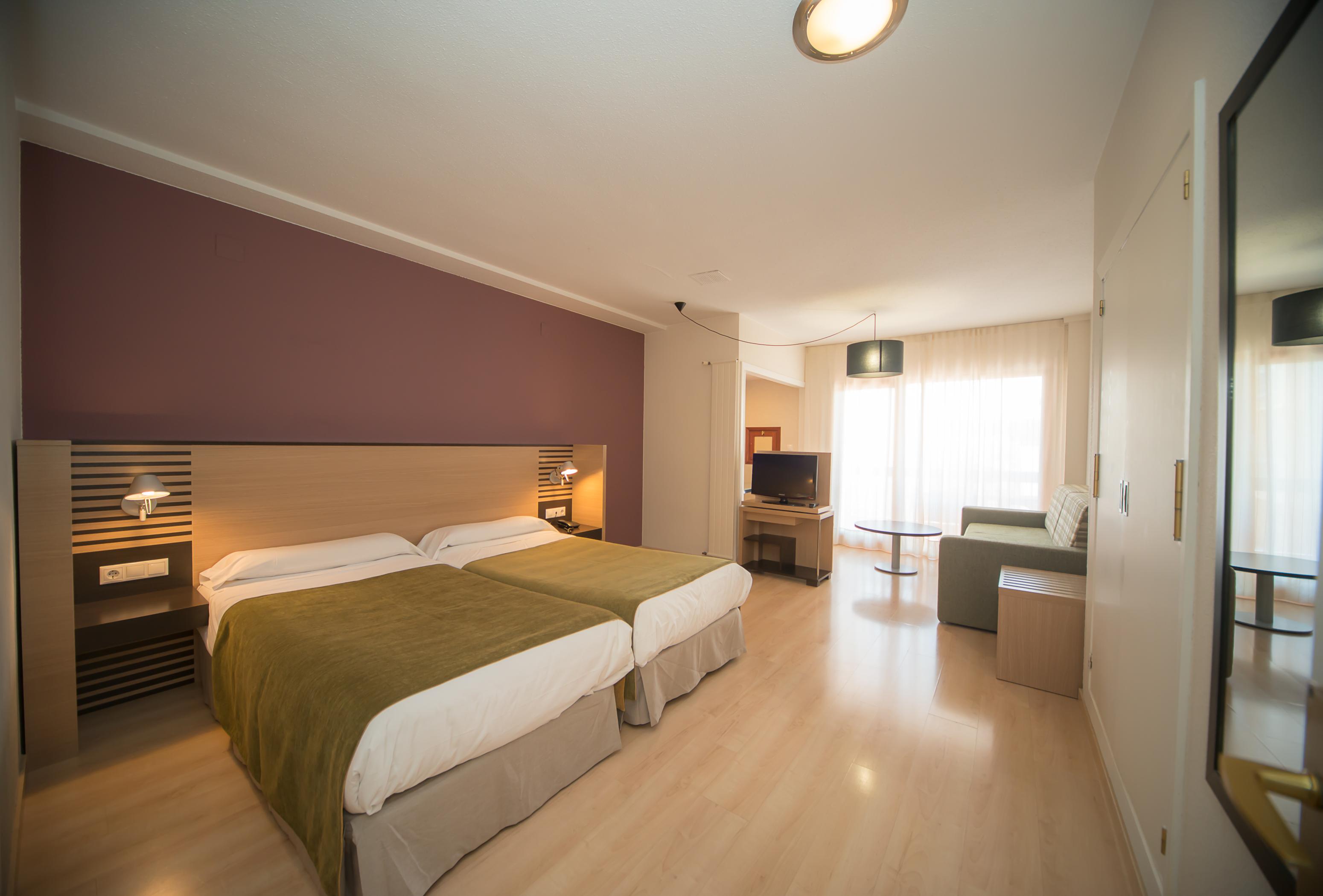 ז'אקה Oroel Hotel & Spa מראה חיצוני תמונה