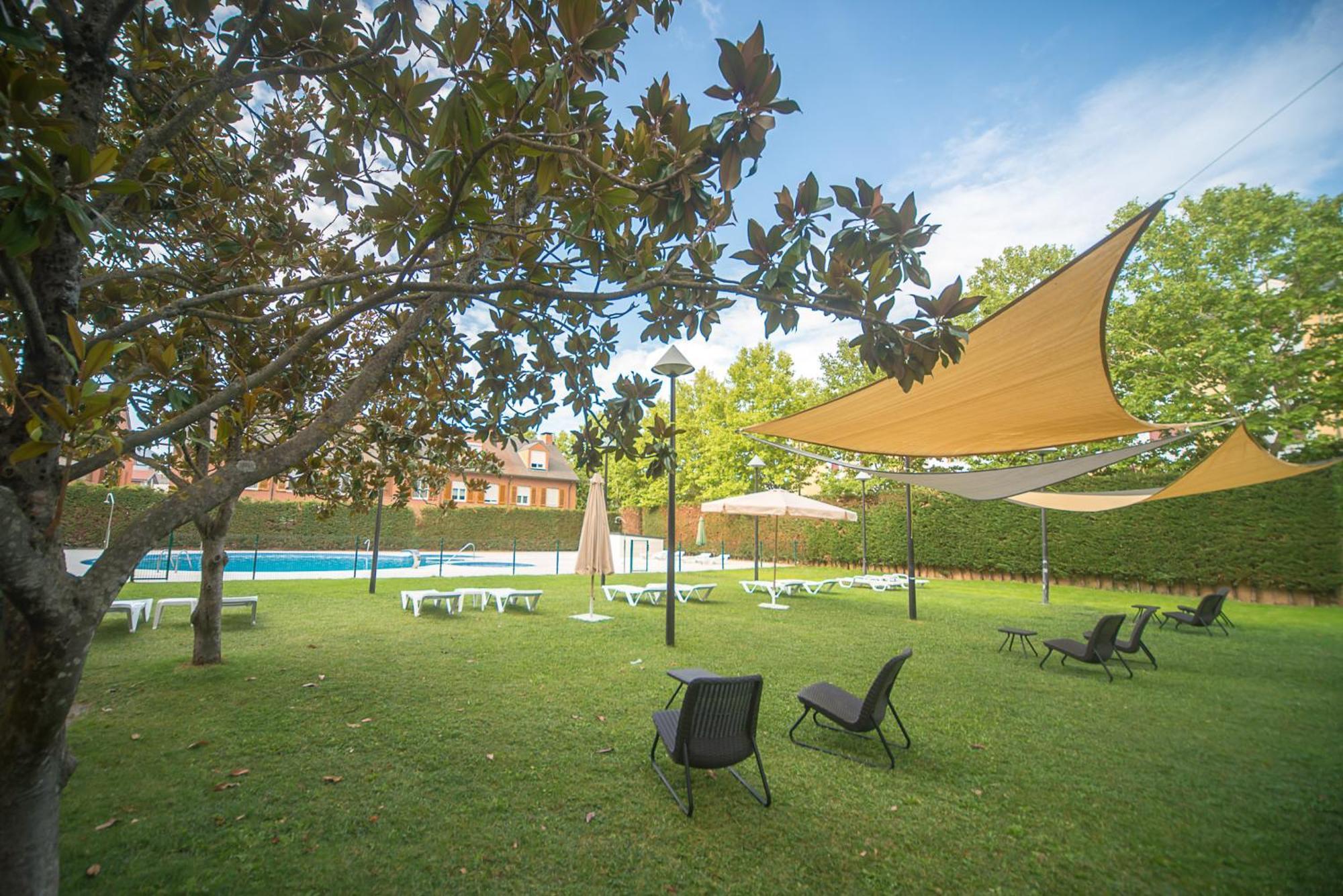 ז'אקה Oroel Hotel & Spa מראה חיצוני תמונה
